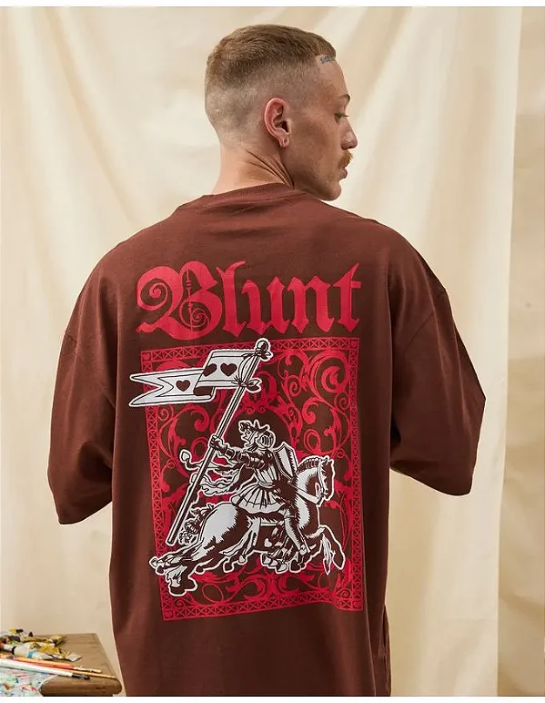CAMISETA BLUNT OVERSIZED GAMBIT MOCHA
