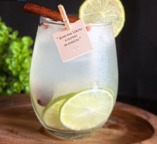 Jogo 6 Copos De Vidro Vinho Drinks Sucos Cerveja 530ml