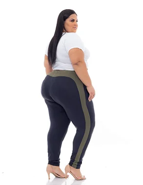 Calça Legging  FITNESS  Com detalhes em cores variadas  3295