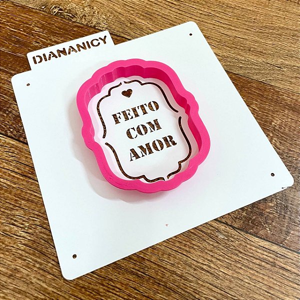 Estêncil Diananicy Nº 381  - Cortador e Stencil Feito com Amor Tag
