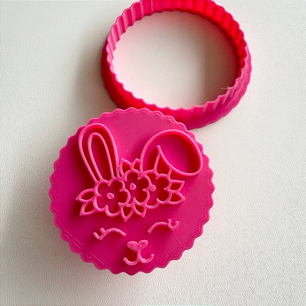 D260050 - Cortador e Marcador Redondo Coelha Floral