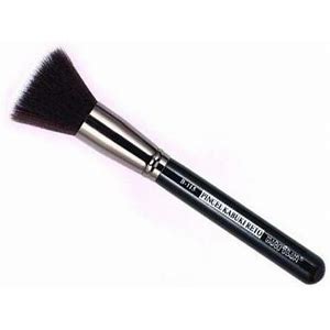 Pincel de precisão Kabuki chanfrado linha silver S-14 - Macrilan