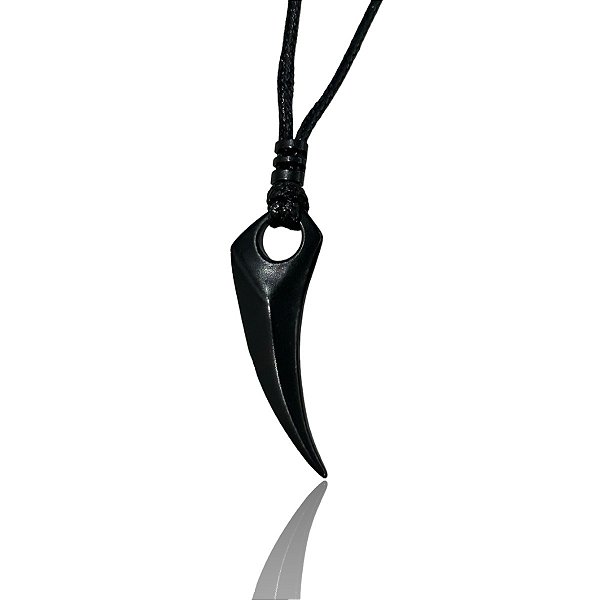 Colar Cordão Encerado Pingente Dente de Sabre Negro