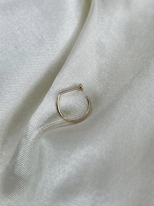Piercing Nostril D-Ring ouro