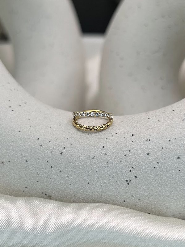 Segmento Zircônia cravejada duplo - PVD GOLD