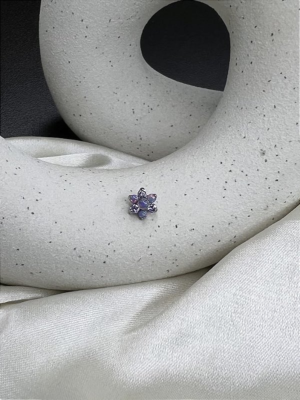 Topo flor Opala lilás – Titânio