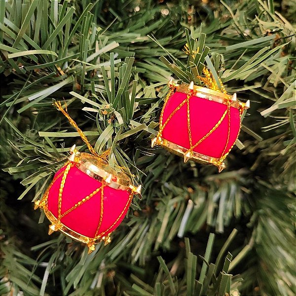Kit 12 Mini Tambores Veludo Vermelho e Dourado 3cm Enfeite Natal - Magizi