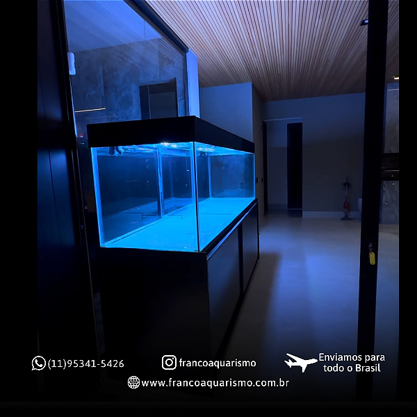 Aquário Elegante e Moderno - Metalon Revestido