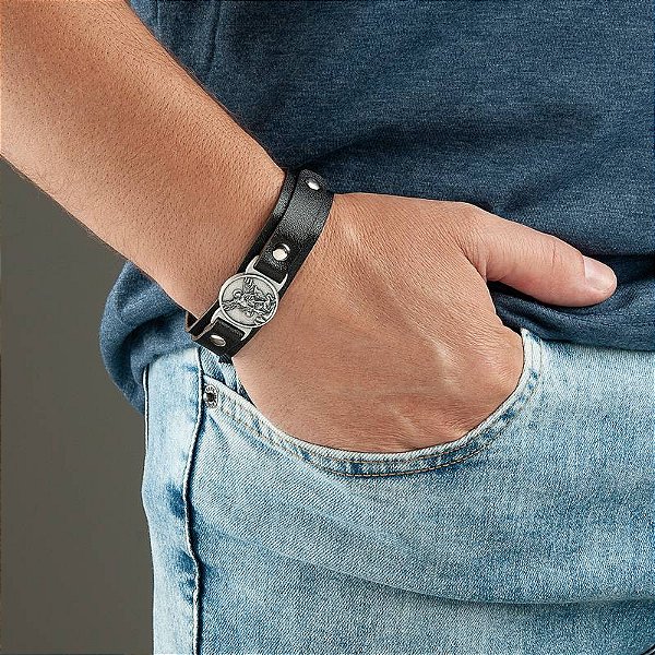 Pulseira Couro Preta São Miguel com Botão