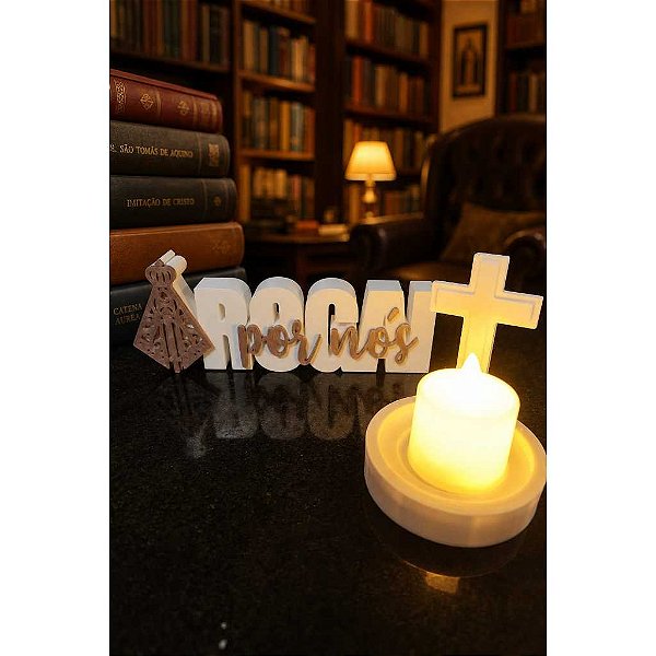 Kit Rogai por nós Nossa Senhora Aparecida - Letreiro com Vela LED e Crucifixo