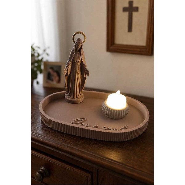 Kit Bandeja Ore e Confie com Imagem Nossa Senhora das Gracas e Vela LED