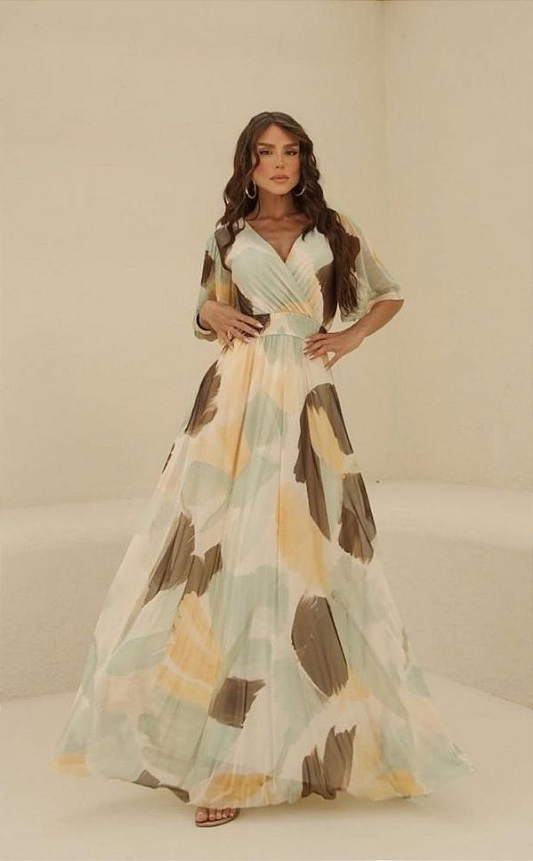 Vestido em Tule Longo com mangas 3/4 Lohane