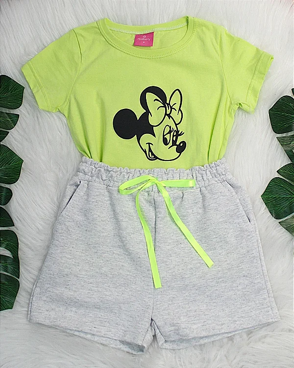 Conjunto Infantil Minnie Verde Neon c/ Shorts Cinza 2 ao 14