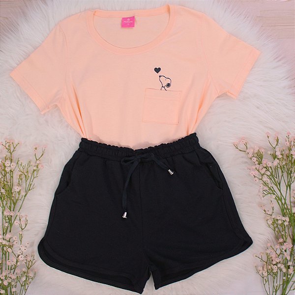 Conjunto Infantil Menina Camisa Salmão Snoopy Shorts Preto 2 a 14