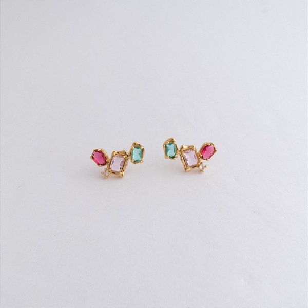 Earcuff orgânico pedras coloridas