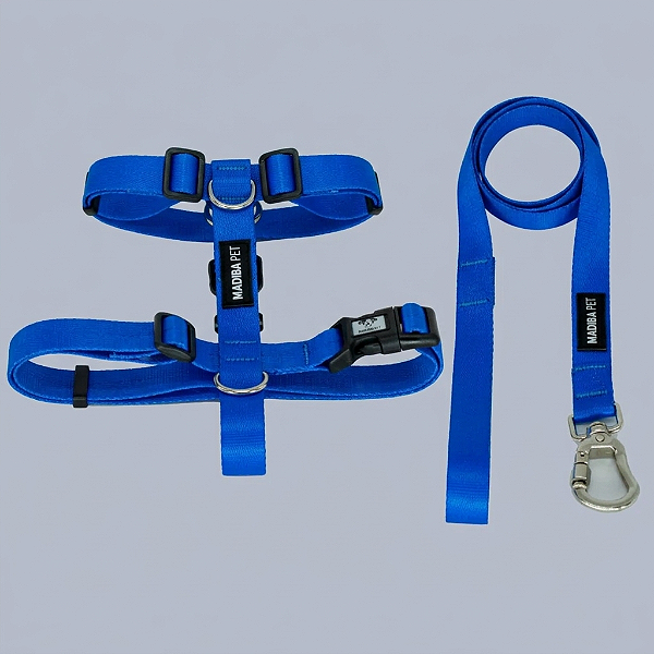 Kit Peitoral H e Guia de Passeio Azul Royal para Cães e Gatos Madiba Pet
