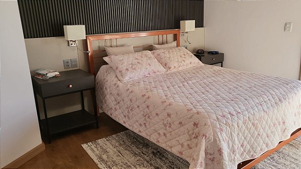 Cama de Ferro Meryn Rosê Queen 1,58x1,98