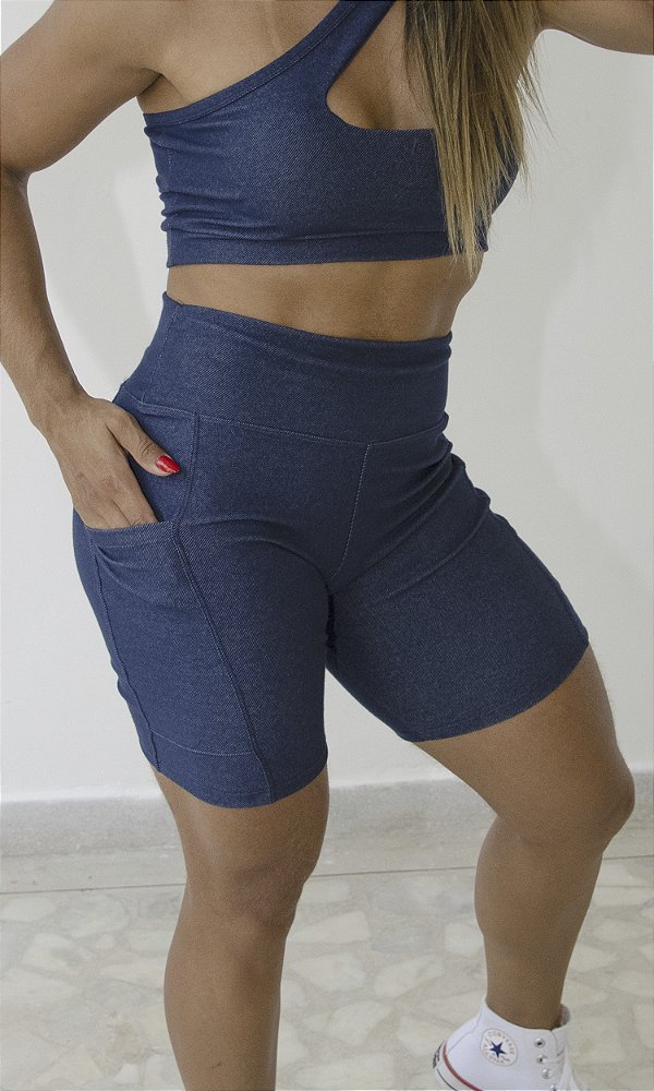 Shorts Fitness Feminino Meia Coxa com Bolso Poliamida Ultra Premium UV50+