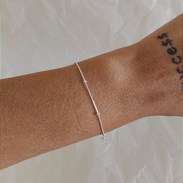 Pulseira V12 com Bolinhas Joia em Prata Legítima