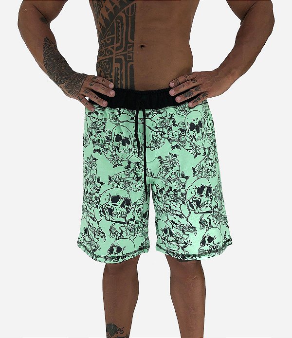 Bermuda Masculina Moletom MXD Conceito Caveira e Rosas Verde Bebê