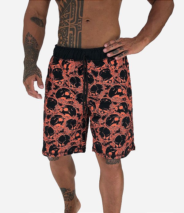 Bermuda Masculina Moletom MXD Conceito Mar de Caveiras Preta e Laranja