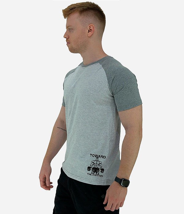 Camiseta Tradicional Masculina MXD Conceito Estampa Lateral Toward The Sinister