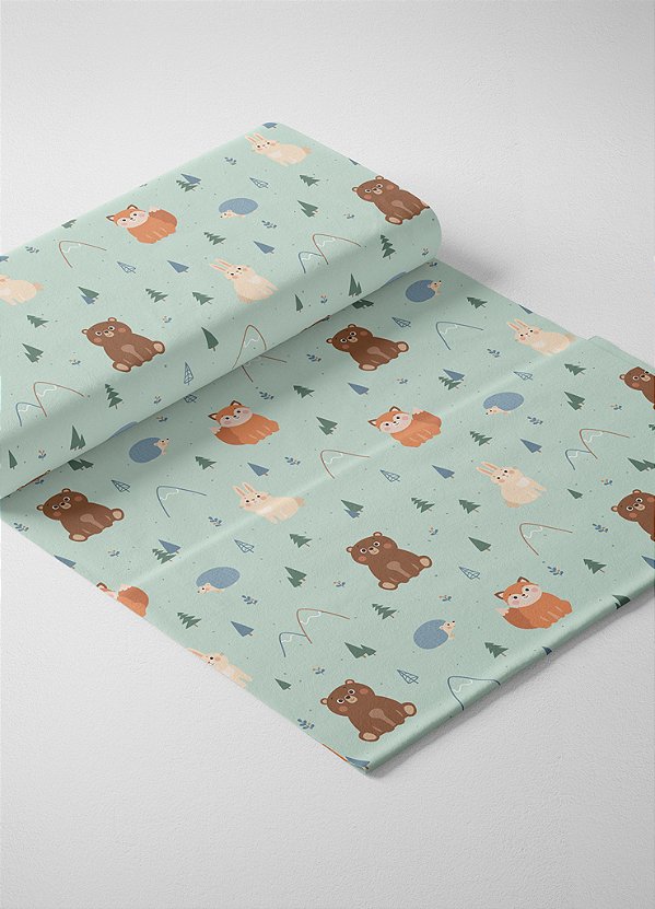 Tecido Microfibra Estampa Digital Bichindos Fundo Verde 1,55m de Largura