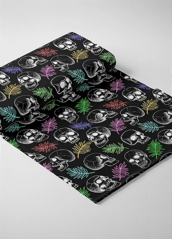 Tecido Microfibra Estampa Digital Caveiras e Ramos Coloridos 1,55m de Largura