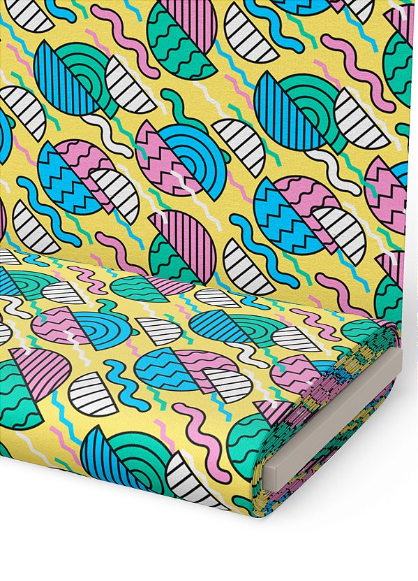 Tecido Oxford Estampa Digital Círculos Coloridos Fundo Amarelo 1,55m de Largura