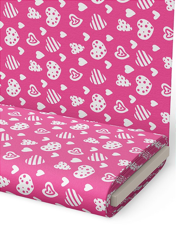 Tecido Micropercal Estampa Digital Coração Branco Fundo Pink 1,55m de Largura