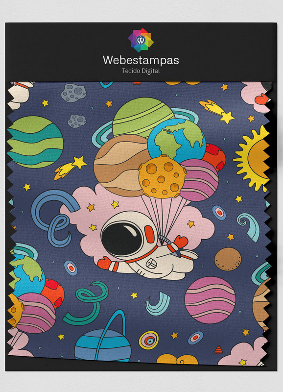 Tecido Microfibra Estampa Digital Astronauta com Balões 1,55m de Largura