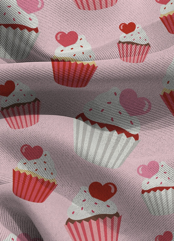Tecido Blackout Estampa Digital Love Cupcake 1,35m de Largura