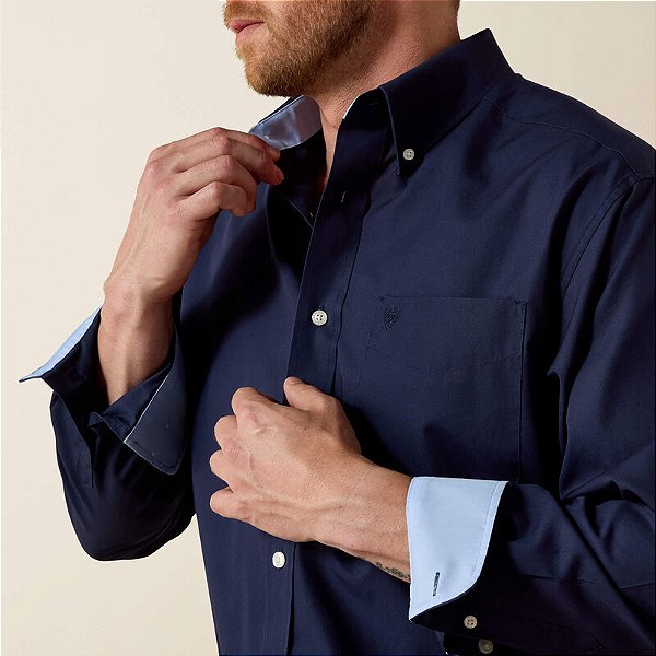 Camisa Ariat Wrinkle Free Solid Classic Fit 10020330
