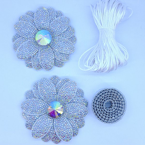 Kit Cabedal em Feltro Pétalas de Encanto - Branco com cristal