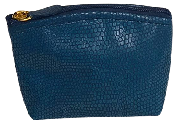 NECESSAIRE