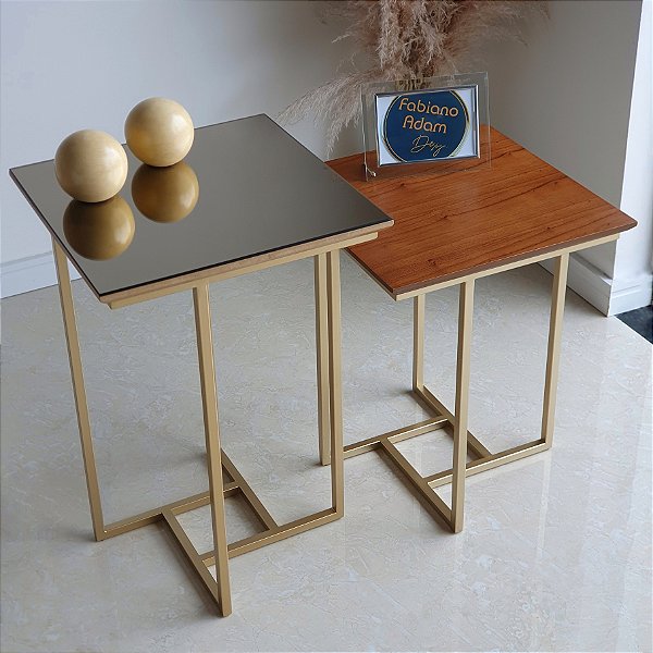 Conjunto Par Mesas Laterais de Canto Quadradas AGATHA Dourado e Cinamomo Castanho Design