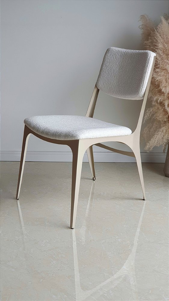 Cadeira de Jantar IRIDIUM Aço Prata Champagne e Tecido Bouclé Branco Design Moderno