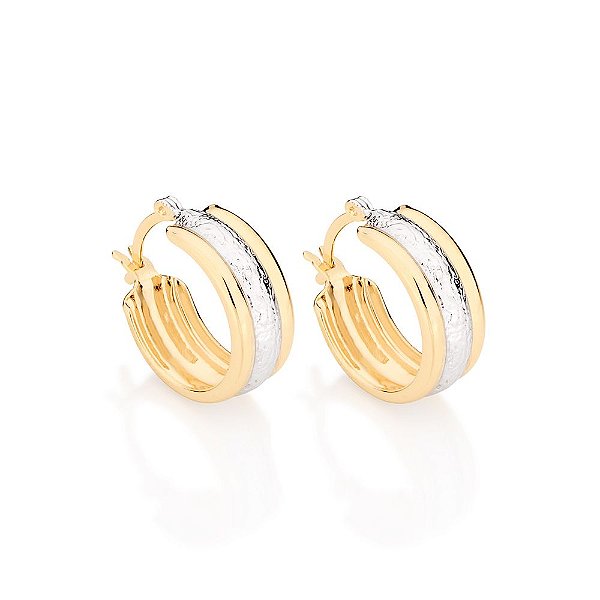 Brinco Rommanel Argola Larga, Trabalhada Com Aplique Em Rhodium No Meio E Laterais Lisas Med 1,9 Cm
