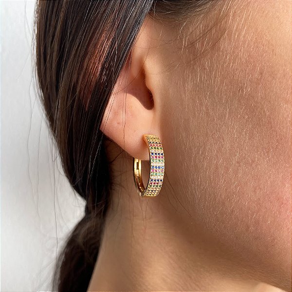Argola Basic com Zircônias Coloridas