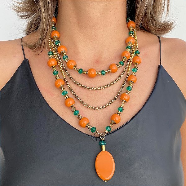 Maxi Colar Ouro Velho com Pingente em Resina Oval