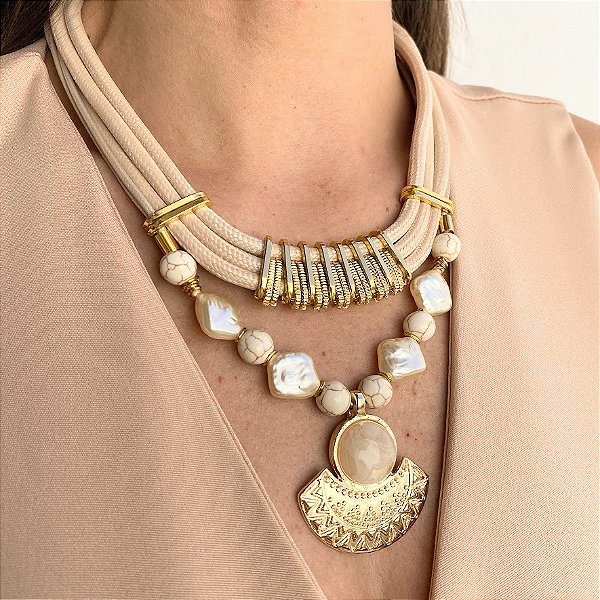 Maxi Colar Nude com Howlita e Pérola Boho