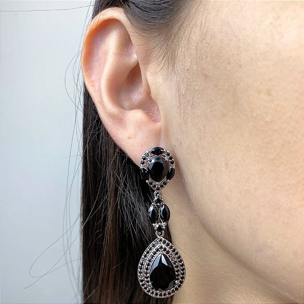 Brinco Elegante Preto e Prata em Cristais