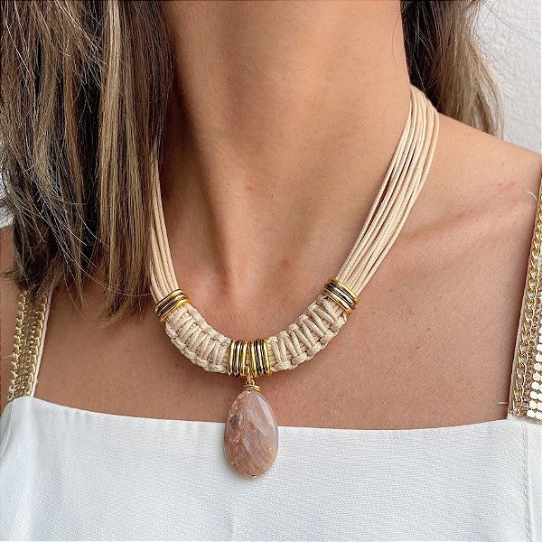 Colar Curto Nude com Gota Pedra da Lua