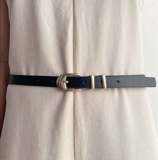 Cinto Preto Clássico e Atemporal