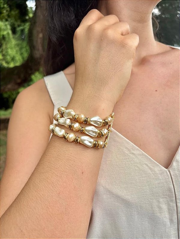 Pulseira Três Voltas em Cristais e Pérola Estilo Boho