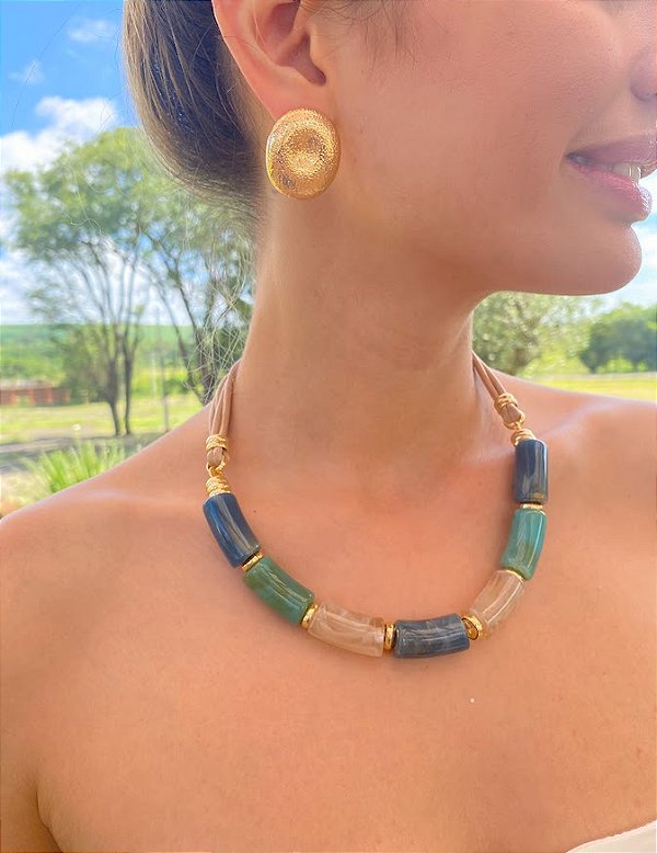 Colar Tubos Resina Azul