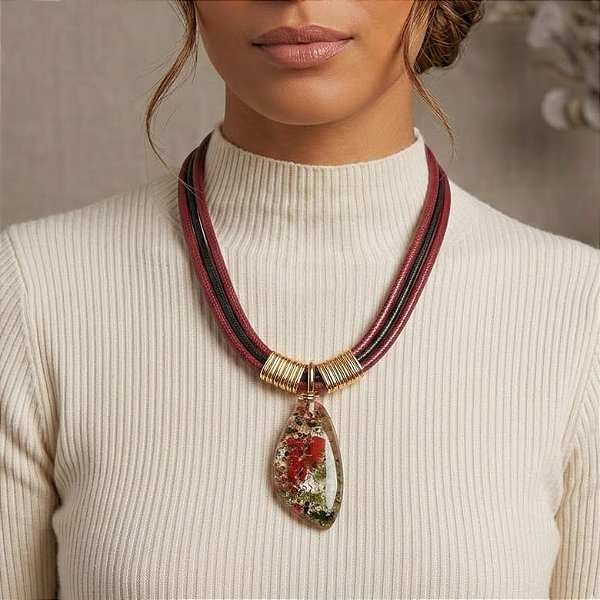 Maxi Marsala e Pingente Resina Folhas