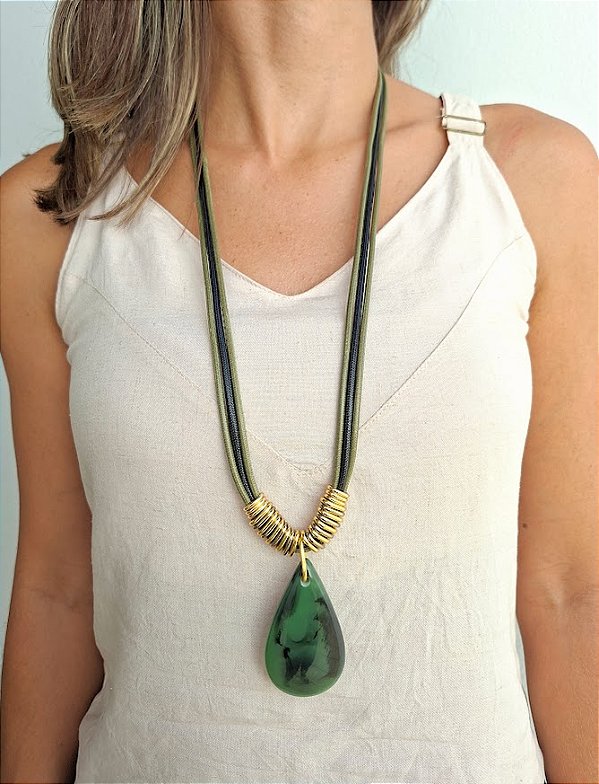 Colar Verde Longo Gota em Resina