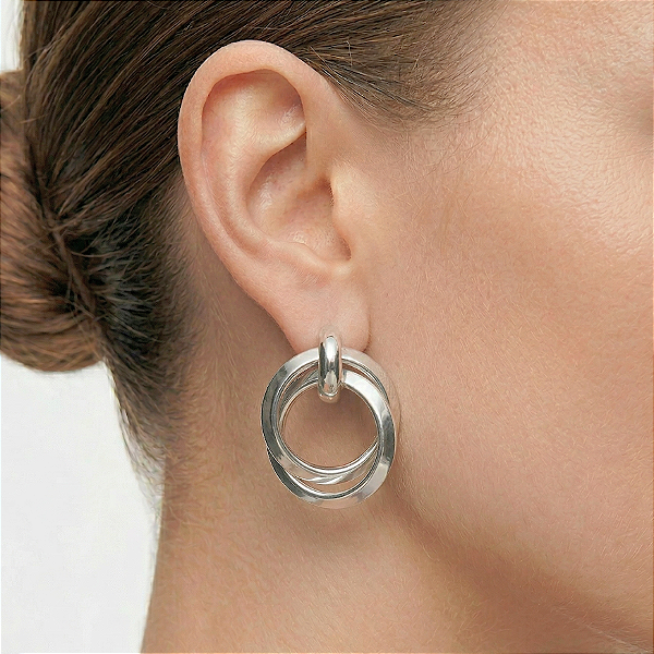 Brinco Prateado Circular