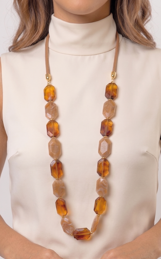 Colar Longo Pastilha Fio Encerado Marrom